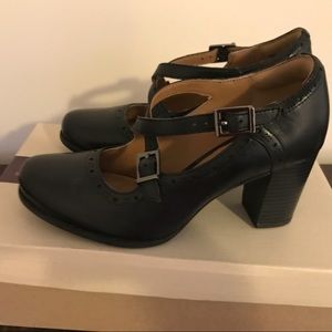 Clark’s heels
